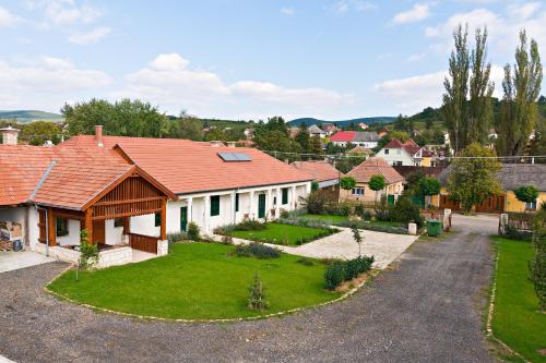 Фотография гостевого дома Barta Pince Vendégház Mád