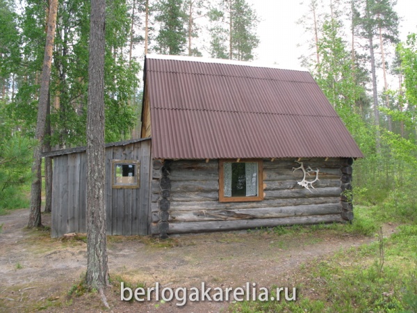 Фотография базы отдыха Избы на озере Ровкульское