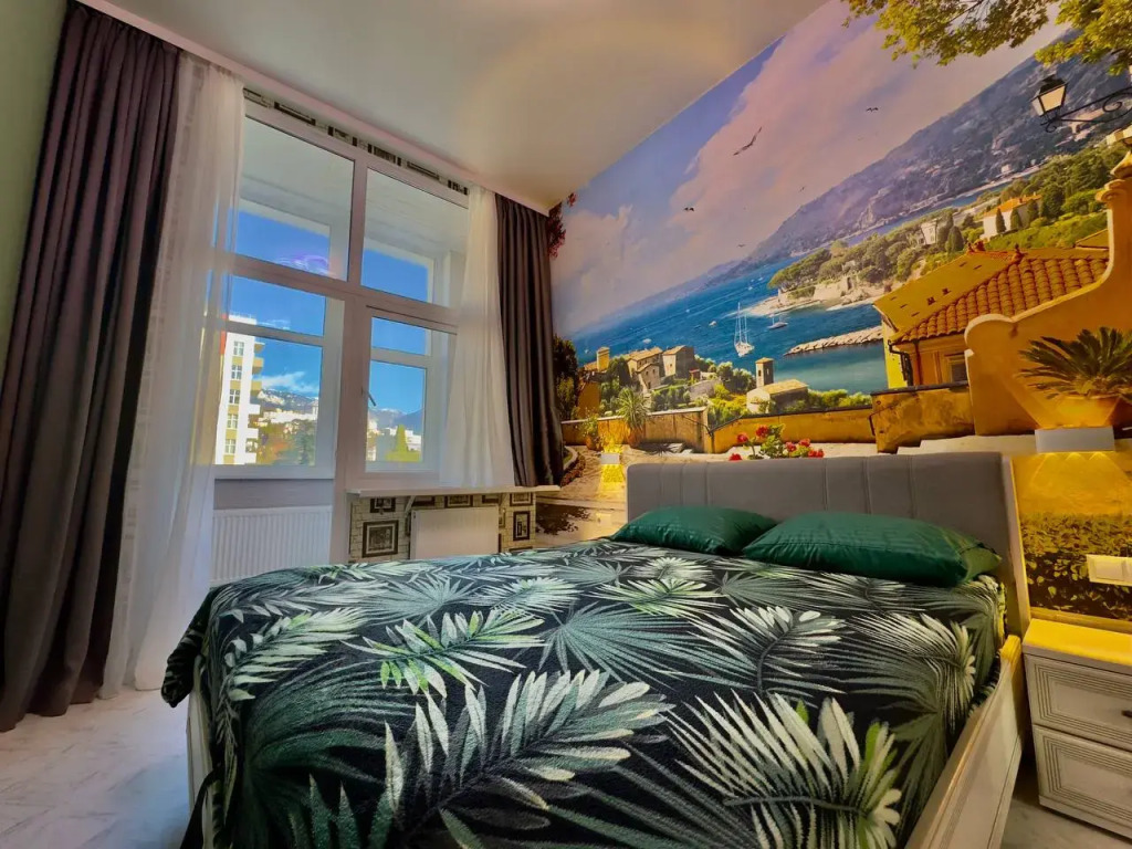 Фотография квартиры Квартира Новая Уютная Однокомнатная в Центре Ялты у Пионерского Парка с Охраняемой Парковкой