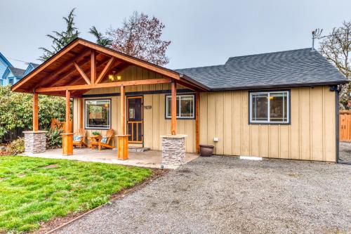 Фотография гостевого дома Cozy Coleman St. Cottage