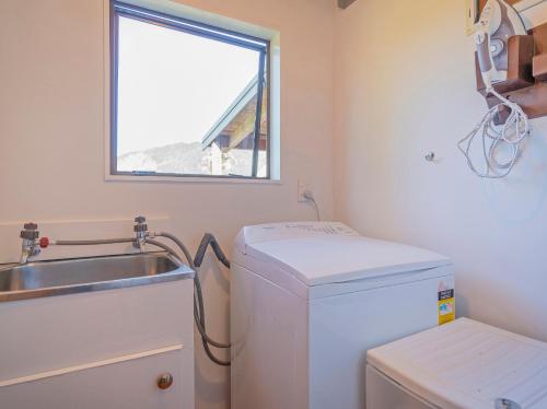 Фотографии гостевого дома
Sea Breeze Sanctuary - Pauanui Holiday Home