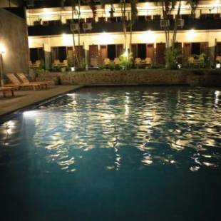 Фотографии гостиницы
OYO 2020 Hotel Bumi Aditya