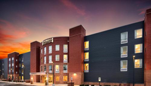 Фотография гостиницы Staybridge Suites Marquette, an IHG Hotel
