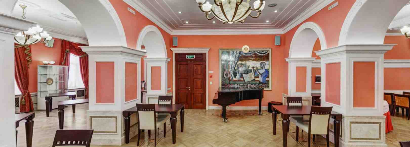 Фотография банкетного зала ЦДКЖ Холл между Зеркальным и Выставочным залами