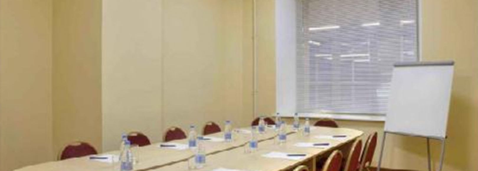 Фотография комнаты для переговоров Петро Палас №1