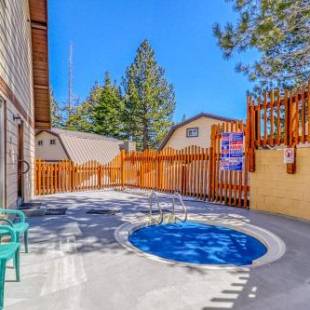 Фотографии гостевого дома
Mammoth View Villas 35