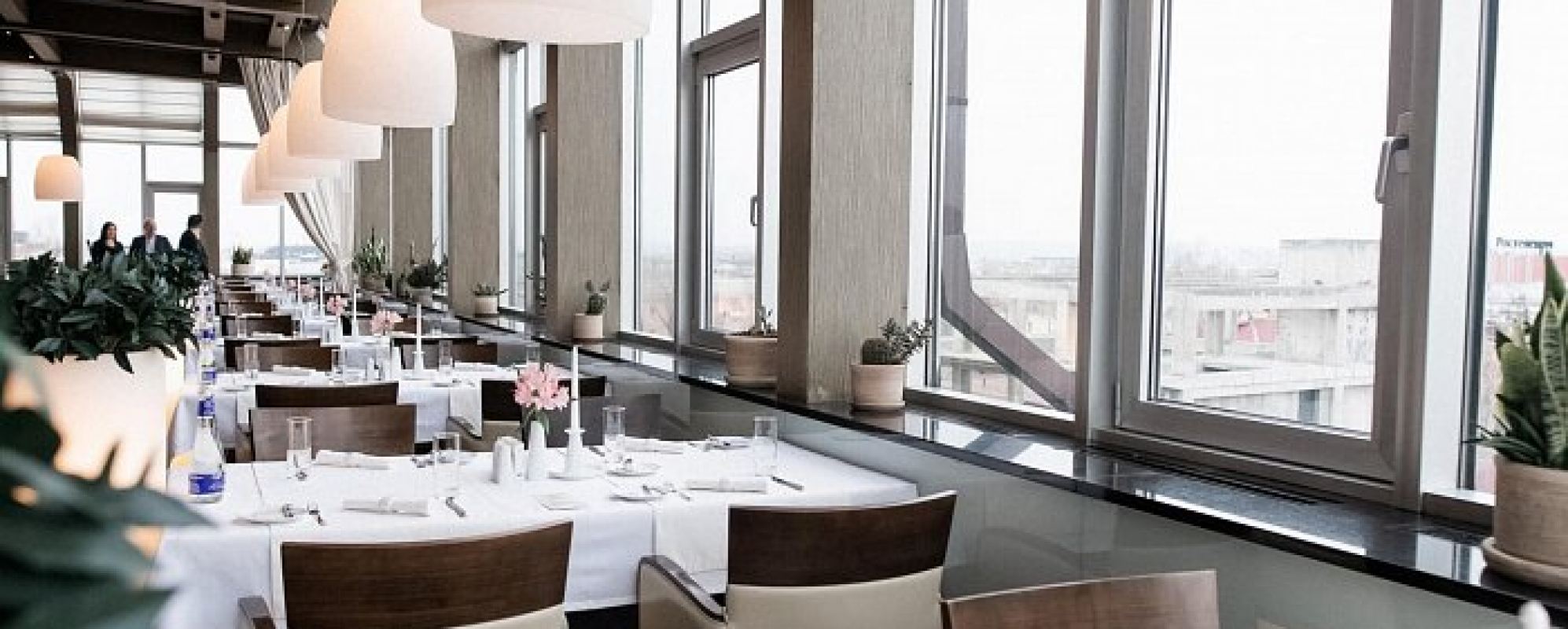 Фотографии конференц-зала Сайен