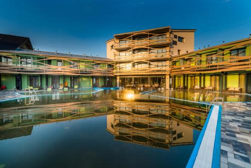 Фотография гостиницы Hotel Galeria Thermal Bešeňová