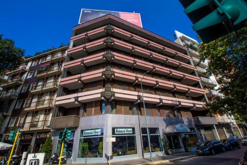 Фотография гостиницы Admiral Hotel