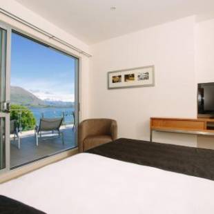 Фотографии апарт отеля
Lakeside Apartments