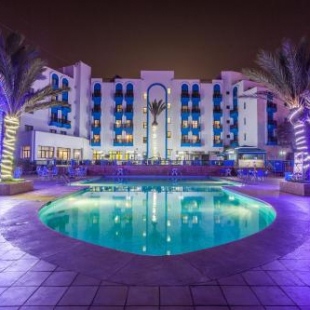Фотография гостиницы Oasis Hotel & Spa