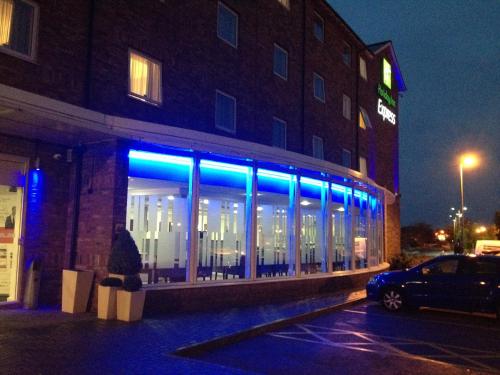 Фотография гостиницы Holiday Inn Express Nuneaton, an IHG Hotel