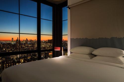 Фотография гостиницы Moxy NYC Chelsea