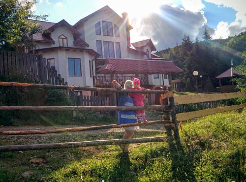 Фотография гостевого дома 12 Месяцев