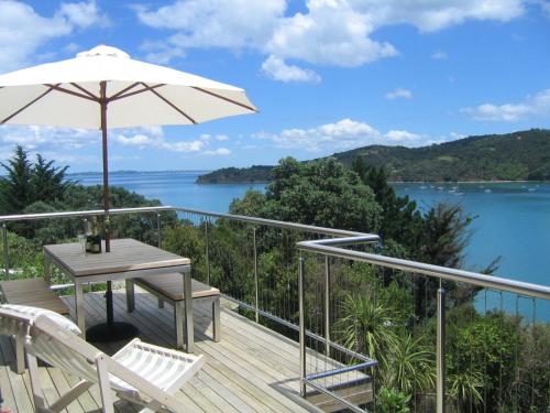 Фотография гостевого дома Bach on Burrell