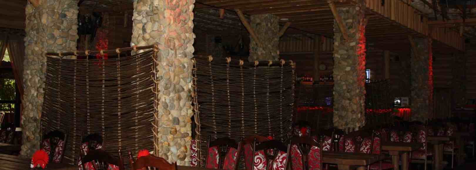 Фотография банкетного зала Русская деревня