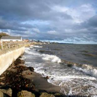 Фотографии гостевого дома
Coastguard Boat House on Belfast Lough