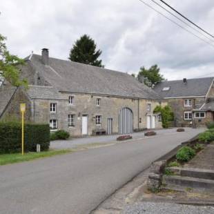 Фотографии гостевого дома
Authentic Cottage in Weris with Private Garden