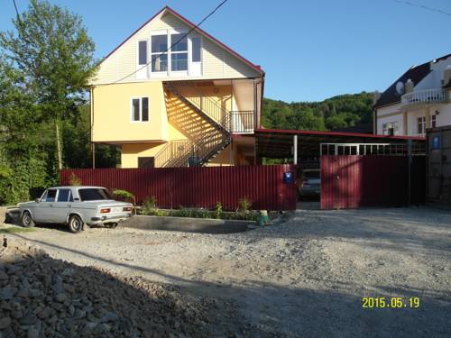 Фотография гостевого дома Вишневый