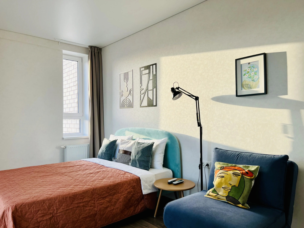 Фотография квартиры Апартаменты UzorApart Очаровательная студия в центре с потрясающим видом на закат