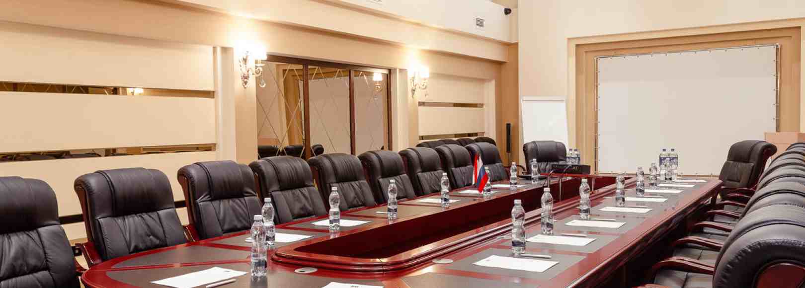 Фотография конференц-зала Cascade