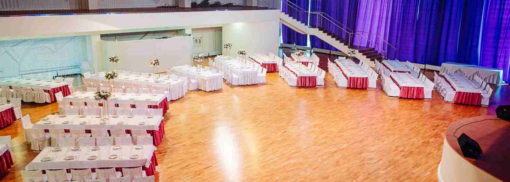 Фотография банкетного зала Паркетный банкетный зал Банкет-холла Шампань