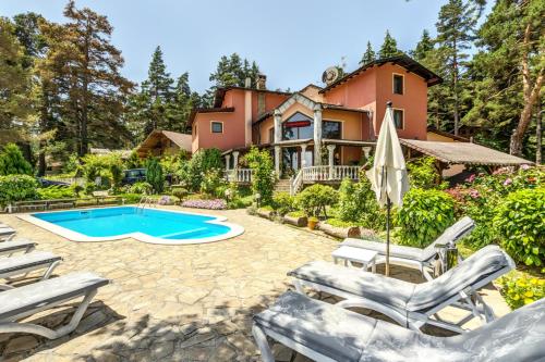 Фотография гостиницы Vila Kalvachevi