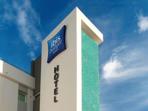 Фотография гостиницы ibis budget Toulouse Cité de l'Espace 2