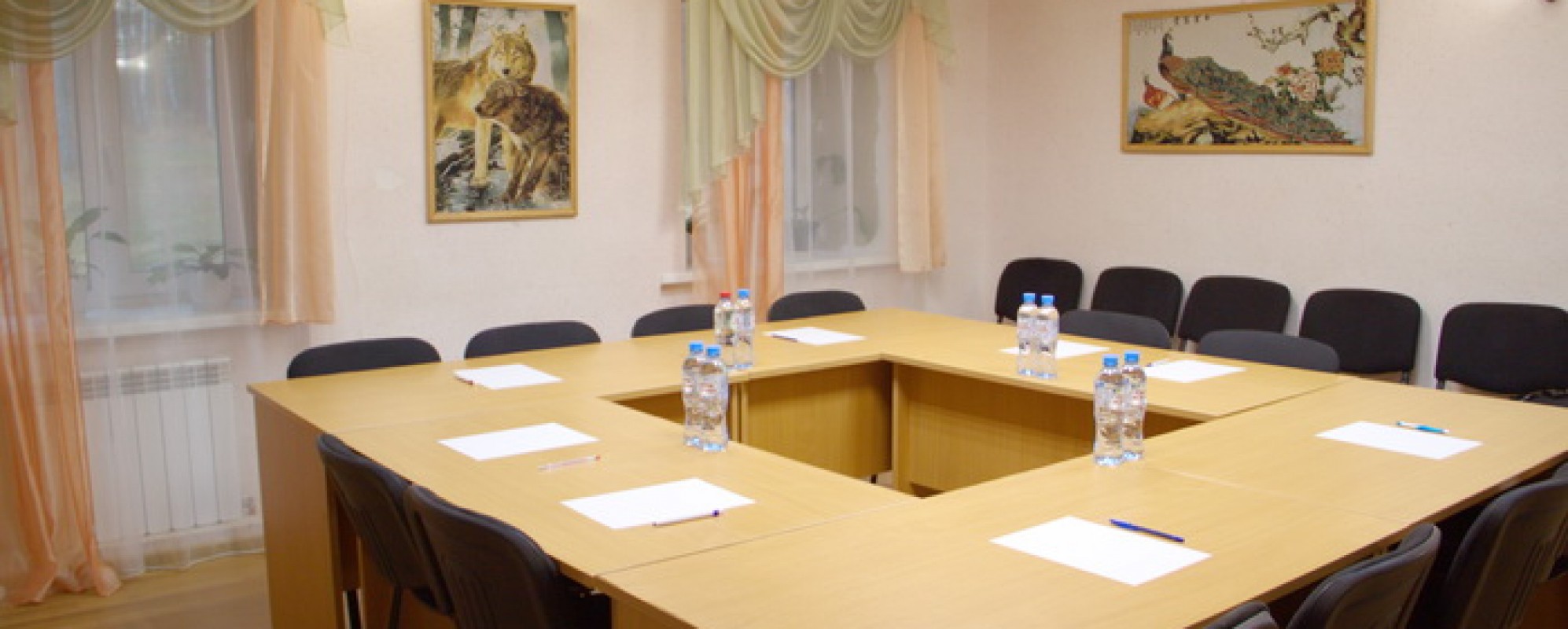 Фотографии комнаты для переговоров Переговорная на 20 чел