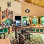 Фотография гостиницы AmericInn by Wyndham Wisconsin Dells