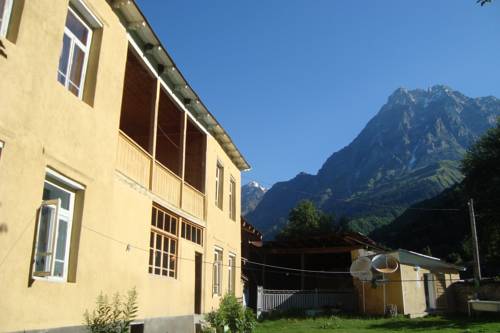 Фотография гостевого дома Добро пожаловать в Ушбу