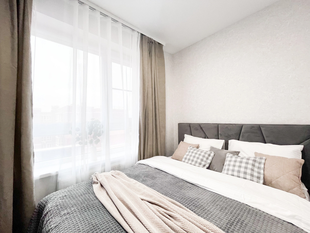 Фотография квартиры Апартаменты Шикарные с Лоджией для 4-х в Батайске