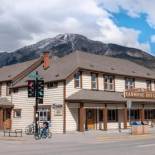 Фотография хостела PARTY HOSTEL - The Canmore Hotel Hostel