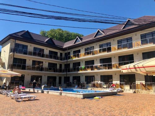 Фотография гостевого дома Изумруд