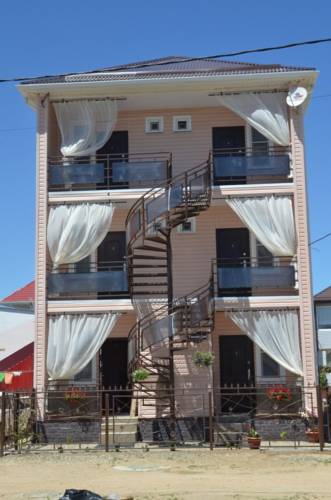 Фотография гостевого дома Магнолия