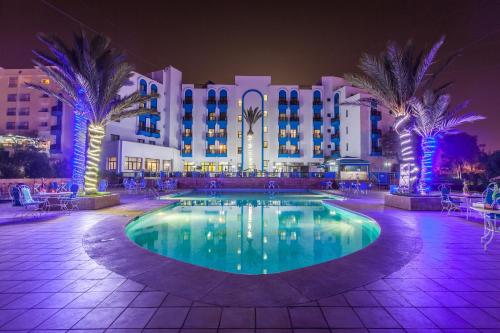 Фотография гостиницы Oasis Hotel & Spa