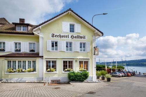 Фотография гостиницы Hallwil Swiss Quality Seehotel