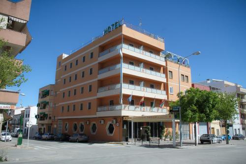 Фотография гостиницы Hotel Torrezaf