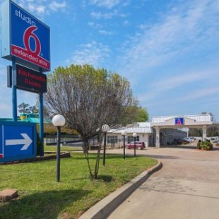 Фотография гостиницы Studio 6-Tyler, TX - Northwest