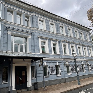 Фотография Московский театр ОКОЛО дома Станиславского