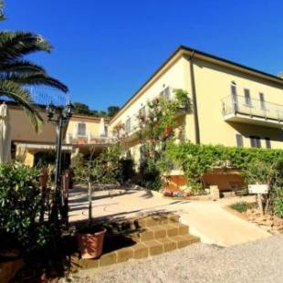 Фотографии гостиницы
Hotel Villa Wanda