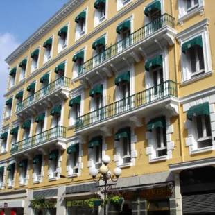 Фотографии гостиницы 
            Hôtel Univers