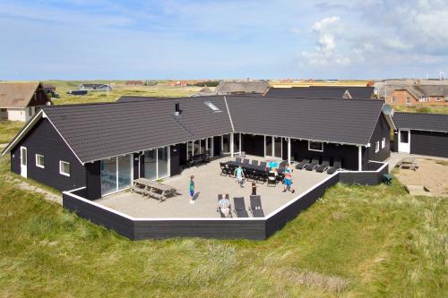 Фотография гостевого дома Luksus-poolhus