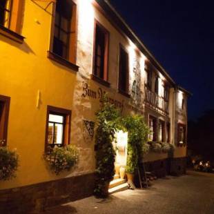 Фотографии гостиницы
Hotel Restaurant Zum Burggraf