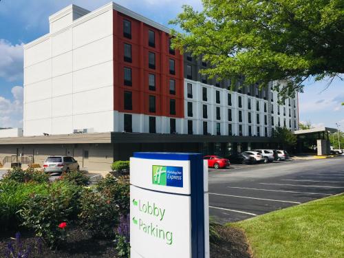 Фотография гостиницы Holiday Inn Express Towson- Baltimore North, an IHG Hotel