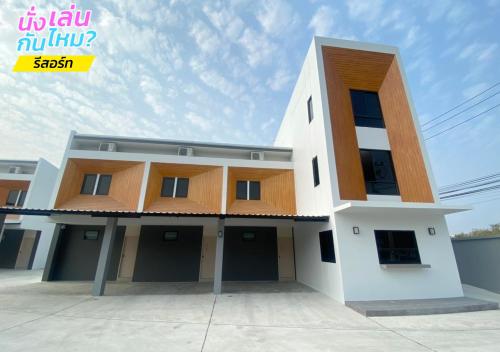 Фотографии гостиницы
นั่งเล่นกันไหม รีสอร์ท SHA Plus