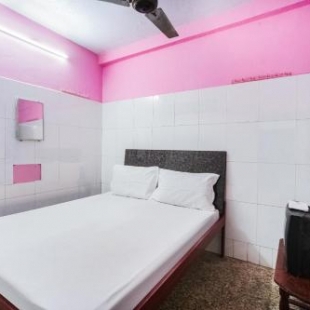 Фотография гостиницы SPOT ON 45468 Kumarans Inn