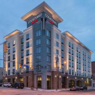 Фотографии гостиницы
Courtyard by Marriott Wilmington Downtown/Historic District
