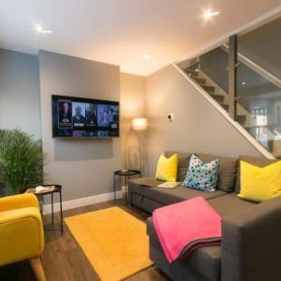 Фотография гостевого дома Stylish home close to the BEACH by Adliv Host