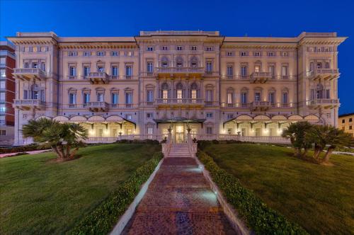 Фотография гостиницы Grand Hotel Palazzo Livorno MGallery